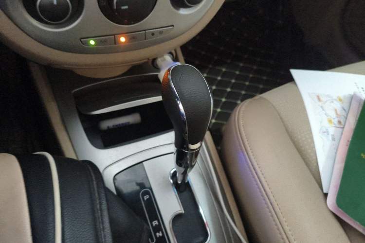 Used Buick Excelle 2013 1.5L Automatic Classic Model Gear Lever