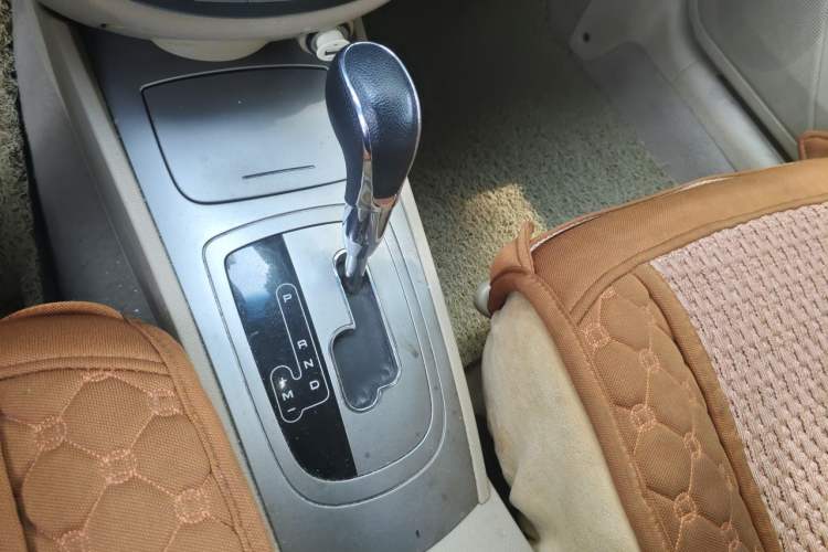 Used Buick Excelle 2013 1.5L Automatic Classic Model Gear Lever