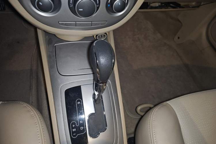 Used Buick Excelle 2013 1.5L Automatic Classic Model Gear Lever