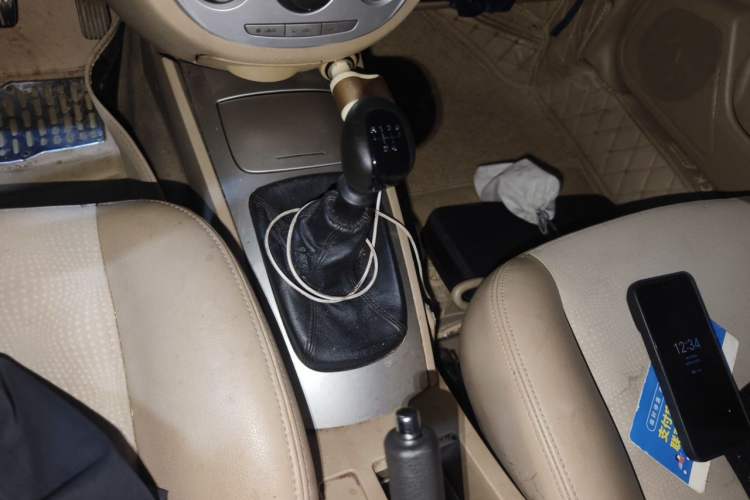 Used Buick Excelle 2013 1.5L Manual Classic Model Gear Lever