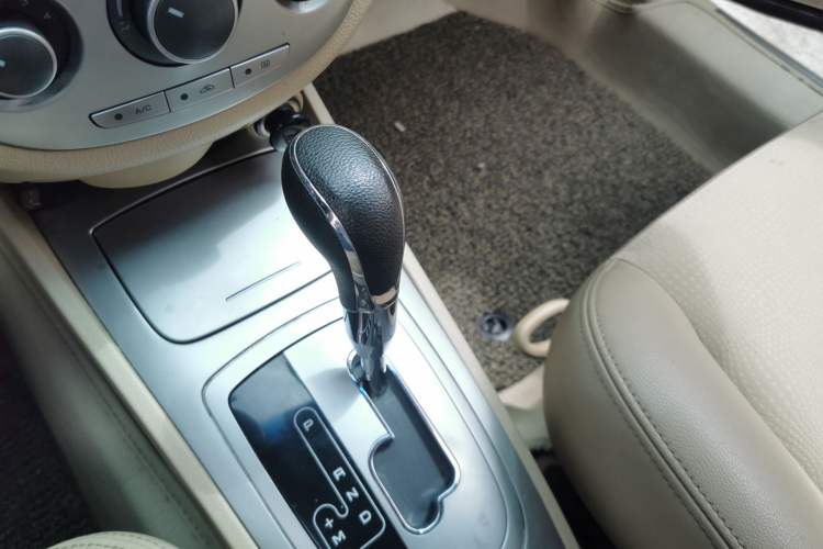 Used Buick Excelle 2013 1.5L Automatic Classic Model Gear Lever