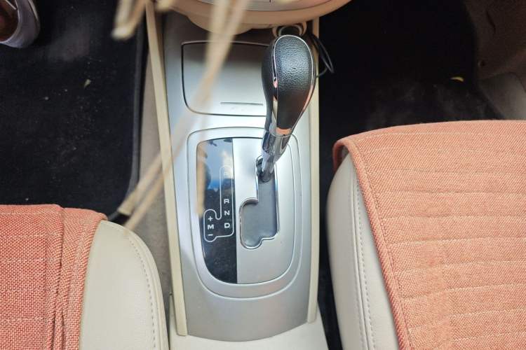Used Buick Excelle 2013 1.5L Automatic Classic Model Gear Lever