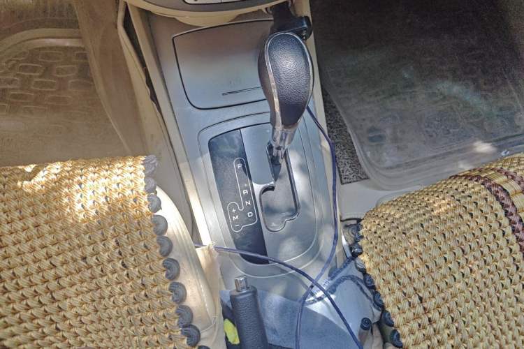 Used Buick Excelle 2013 1.5L Automatic Classic Model Gear Lever