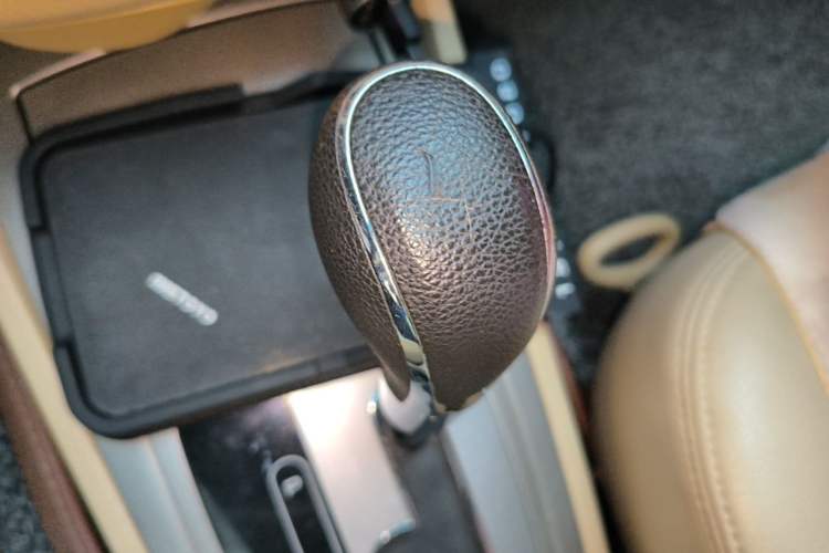 Used Buick Excelle 2013 1.5L Automatic Classic Model Gear Lever