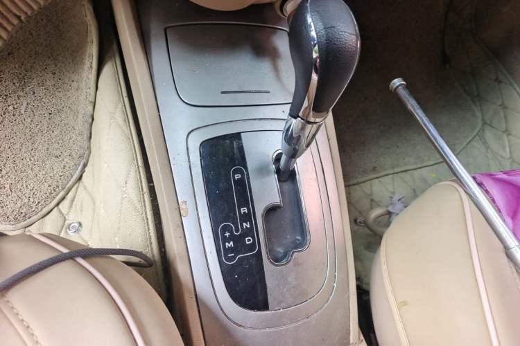 Used Buick Excelle 2013 1.5L Automatic Classic Model Gear Lever