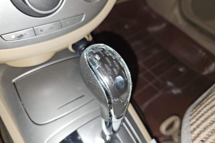Used Buick Excelle 2013 1.5L Automatic Classic Model Gear Lever