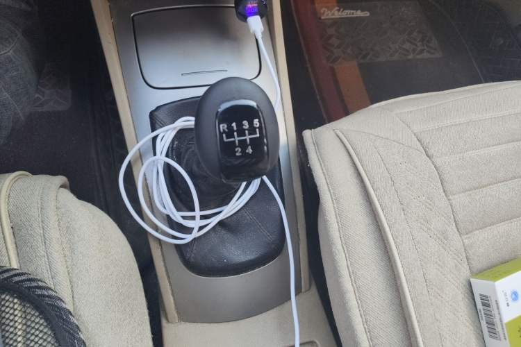 Used Buick Excelle 2013 1.5L Manual Classic Model Gear Lever