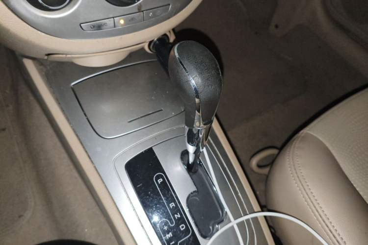Used Buick Excelle 2013 1.5L Automatic Classic Model Gear Lever