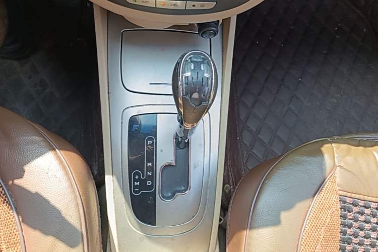 Used Buick Excelle 2013 1.5L Automatic Classic Model Gear Lever
