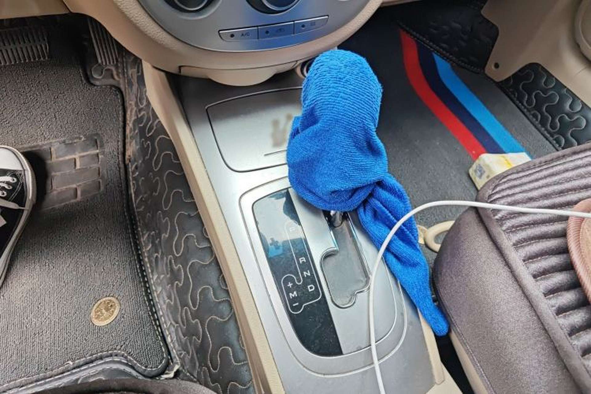 Used Buick Excelle 2013 1.5L Automatic Classic Model Gear Lever