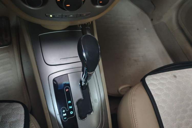 Used Buick Excelle 2013 1.5L Automatic Classic Model Gear Lever