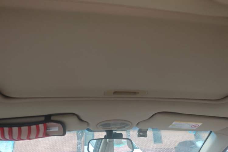 Used Buick Excelle 2013 1.5L Manual Luxury Model Headliner