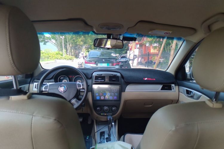 Used Buick Excelle 2013 1.5L Automatic Classic Model Headliner