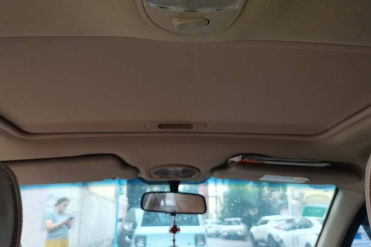 Used Buick Excelle 2013 1.5L Manual Classic Model Headliner