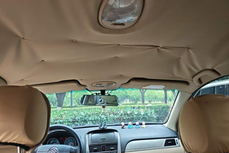 Used Buick Excelle 2013 1.5L Automatic Classic Model Headliner