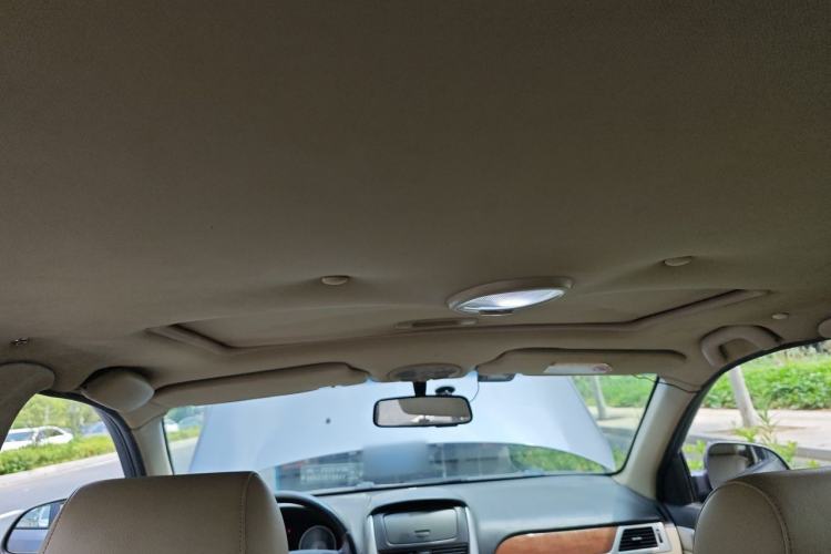Used Buick Excelle 2013 1.5L Manual Luxury Model Headliner