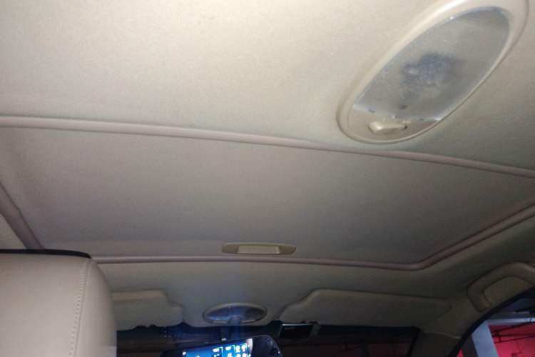 Used Buick Excelle 2013 1.5L Manual Classic Model Headliner