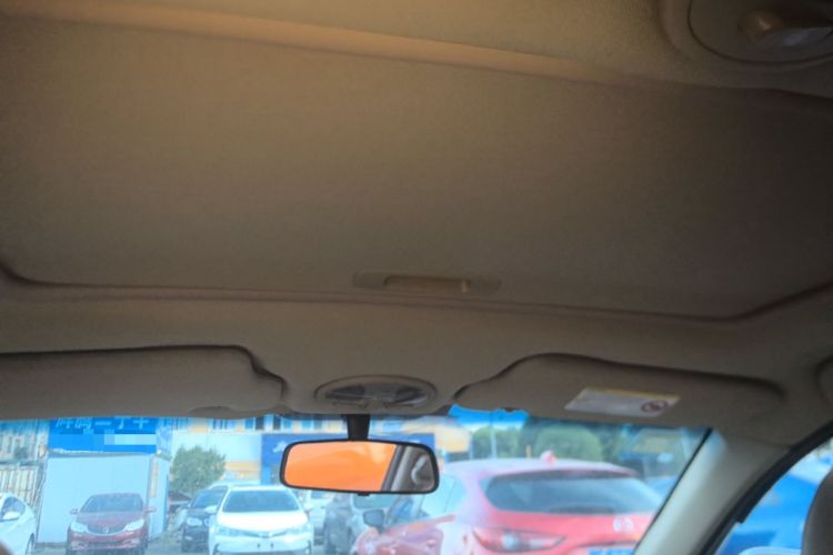 Used Buick Excelle 2013 1.5L Automatic Luxury Model Headliner