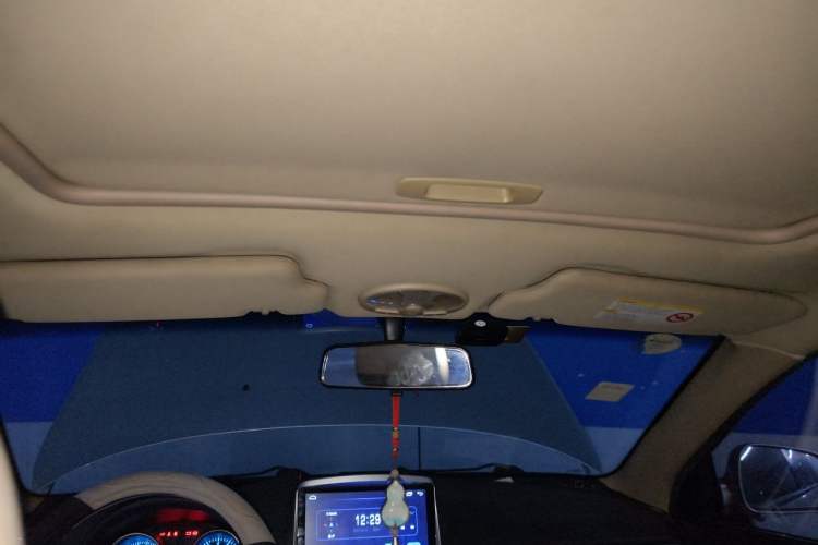 Used Buick Excelle 2013 1.5L Manual Classic Model Headliner