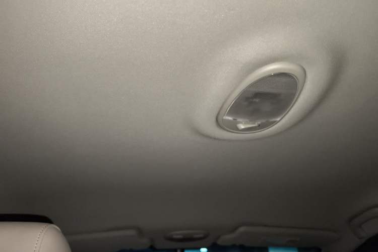 Used Buick Excelle 2013 1.5L Automatic Classic Model Headliner