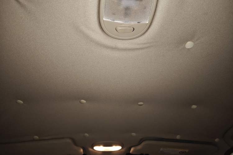 Used Buick Excelle 2013 1.5L Automatic Classic Model Headliner