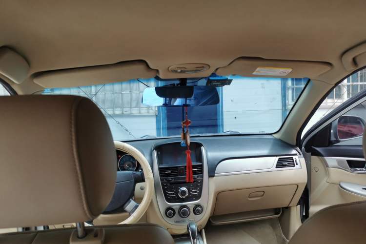 Used Buick Excelle 2013 1.5L Automatic Classic Model Headliner