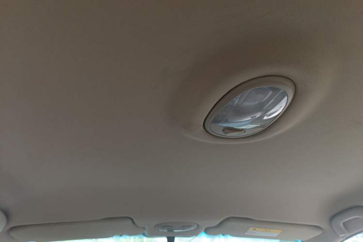 Used Buick Excelle 2013 1.5L Automatic Classic Model Headliner