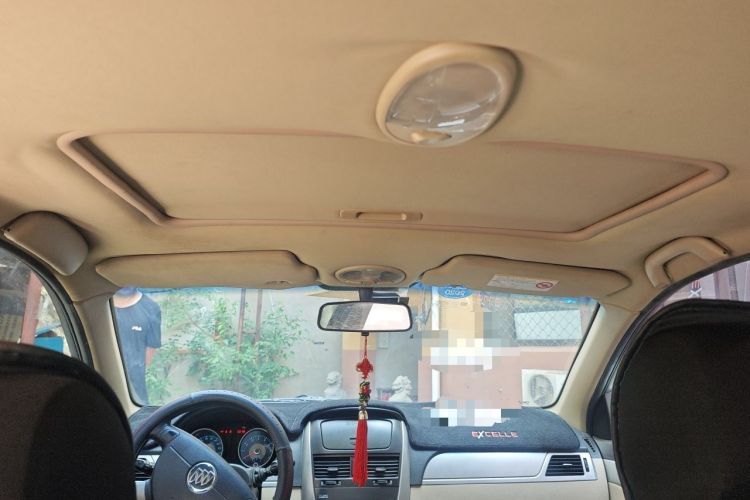 Used Buick Excelle 2013 1.5L Manual Classic Model Headliner