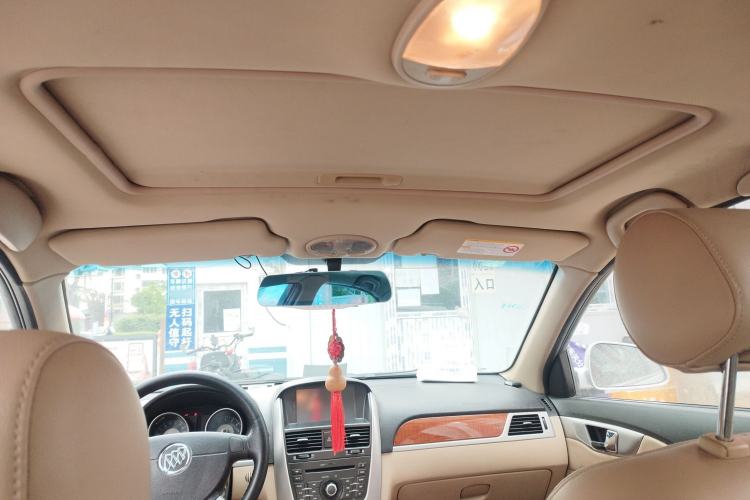 Used Buick Excelle 2013 1.5L Automatic Luxury Model Headliner
