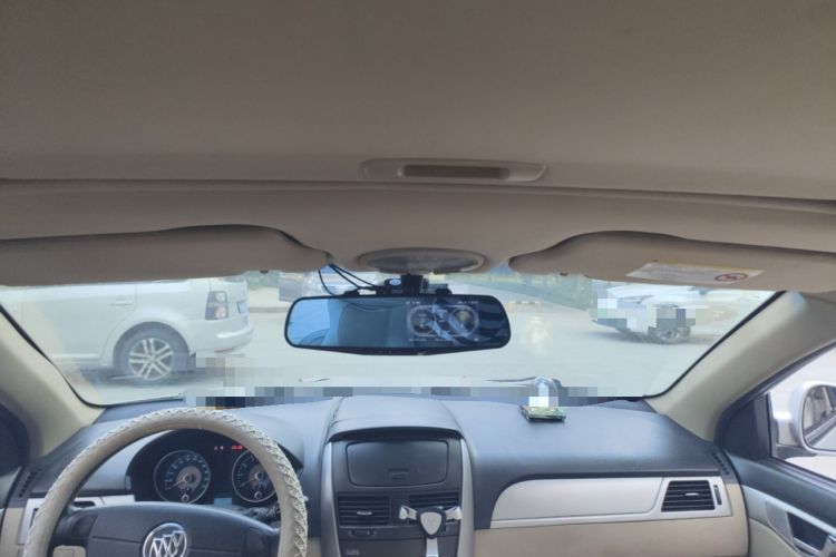 Used Buick Excelle 2013 1.5L Manual Classic Model Headliner