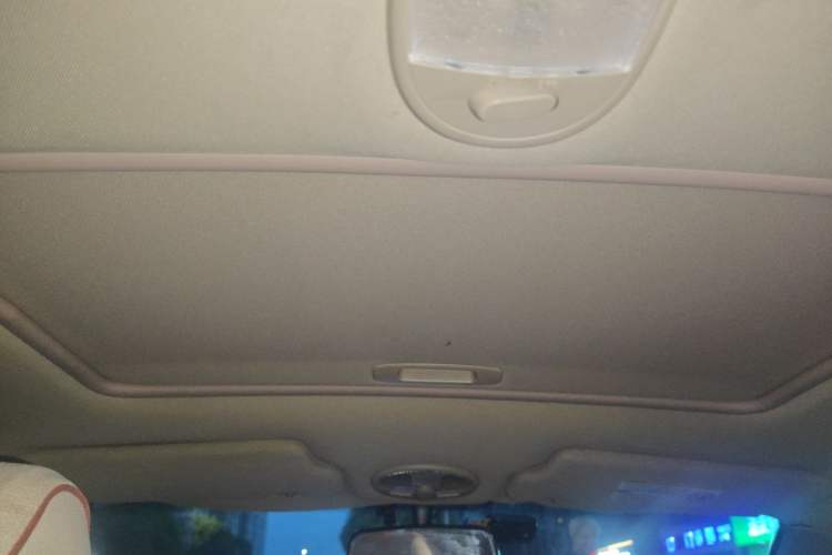 Used Buick Excelle 2013 1.5L Manual Classic Model Headliner