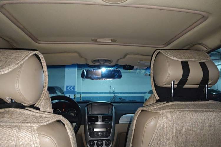 Used Buick Excelle 2013 1.5L Manual Classic Model Headliner