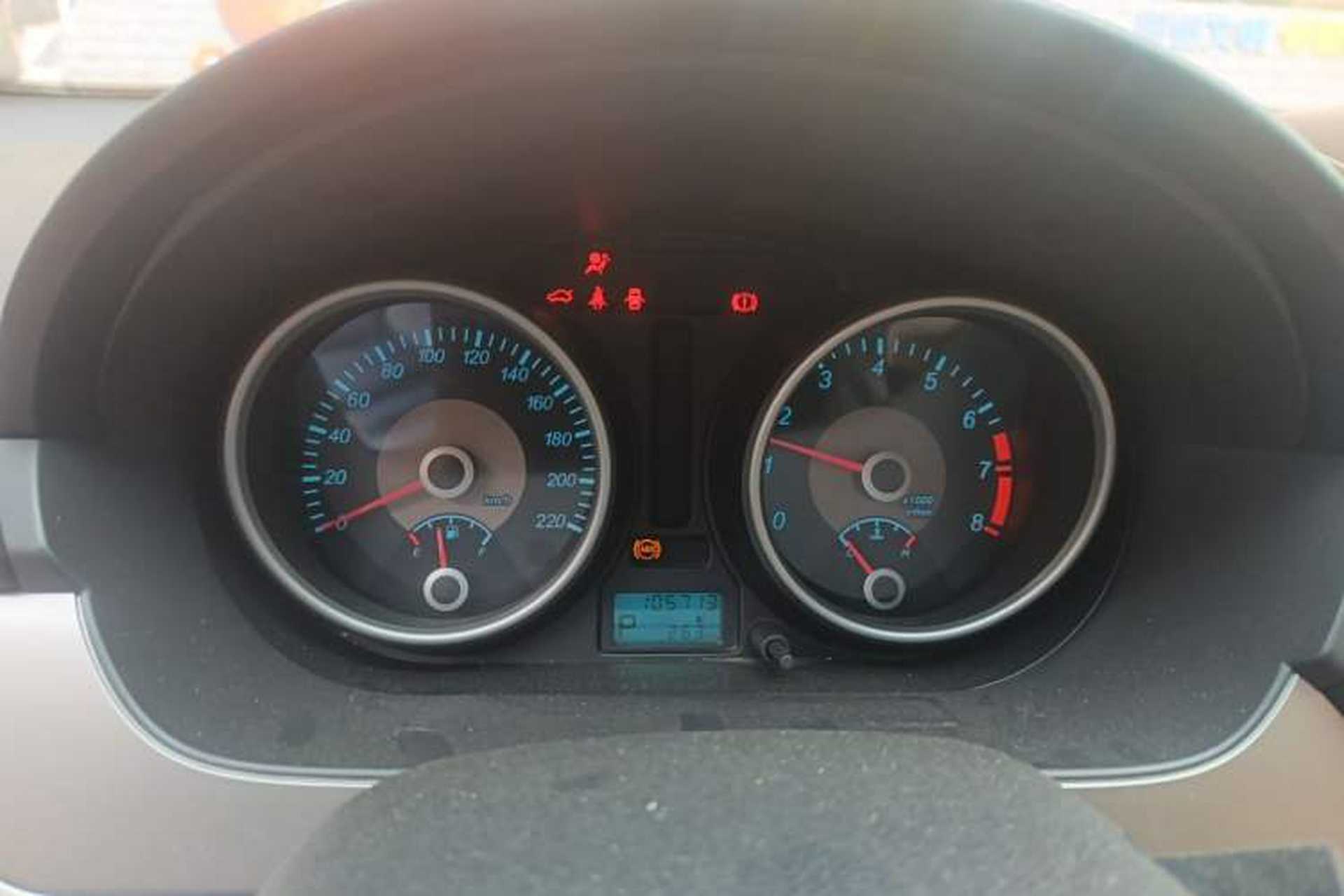 Used Buick Excelle 2013 1.5L Automatic Classic Model Instrument Cluster