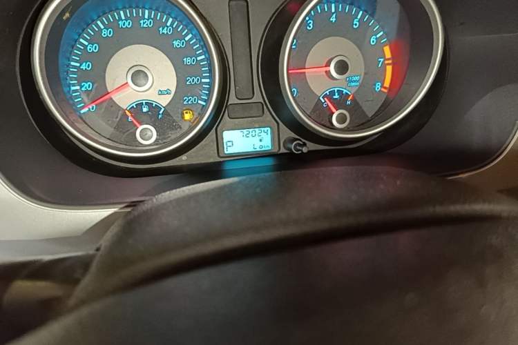 Used Buick Excelle 2013 1.5L Automatic Classic Model Instrument Cluster