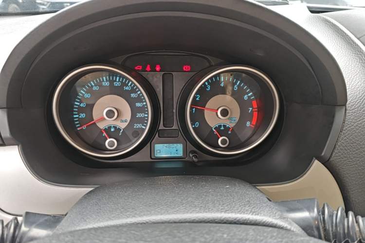 Used Buick Excelle 2013 1.5L Automatic Classic Model Instrument Cluster