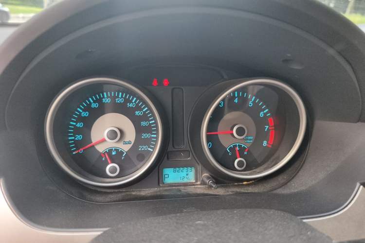 Used Buick Excelle 2013 1.5L Automatic Classic Model Instrument Cluster