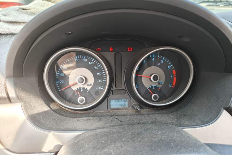 Used Buick Excelle 2013 1.5L Manual Classic Model Instrument Cluster
