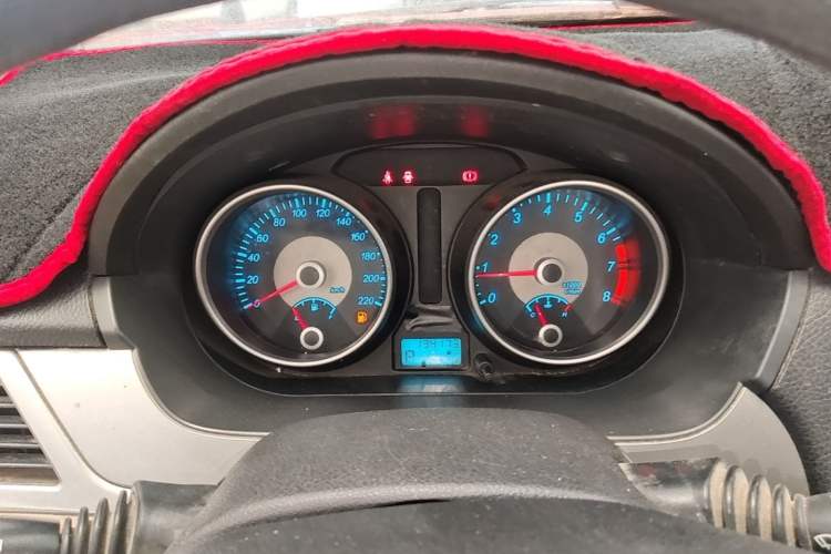 Used Buick Excelle 2013 1.5L Automatic Classic Model Instrument Cluster
