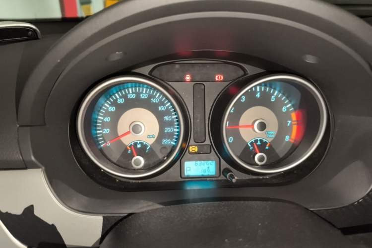 Used Buick Excelle 2013 1.5L Automatic Classic Model Instrument Cluster