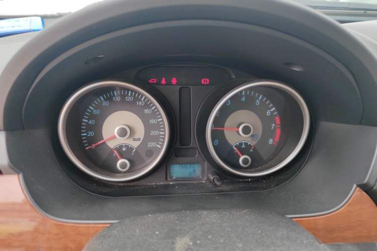 Used Buick Excelle 2013 1.5L Manual Luxury Model Instrument Cluster