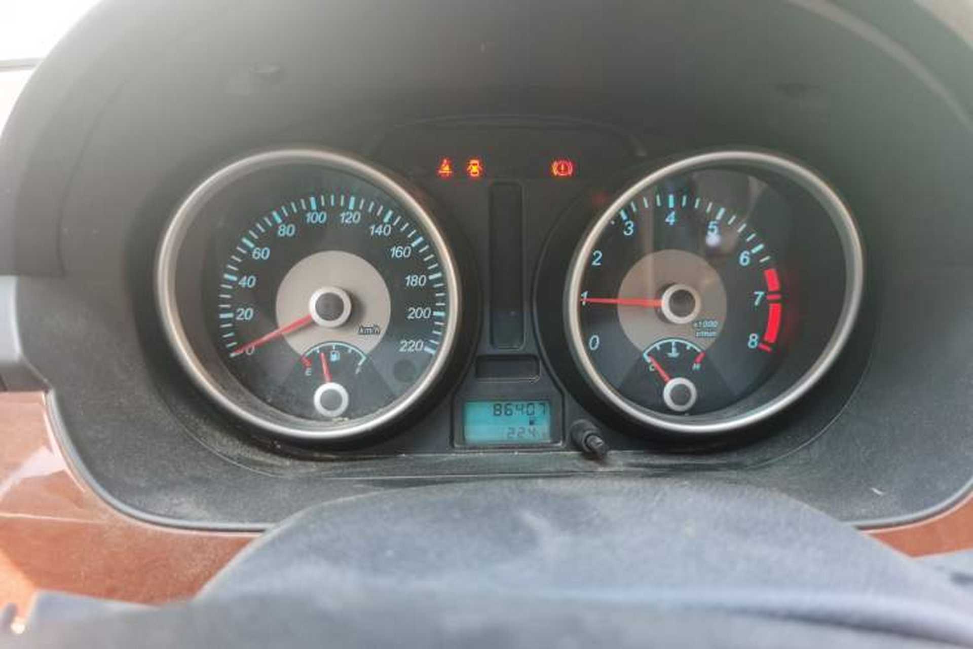 Used Buick Excelle 2013 1.5L Manual Luxury Model Instrument Cluster