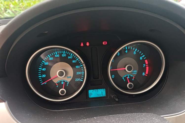 Used Buick Excelle 2013 1.5L Automatic Classic Model Instrument Cluster