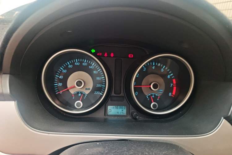 Used Buick Excelle 2013 1.5L Automatic Classic Model Instrument Cluster