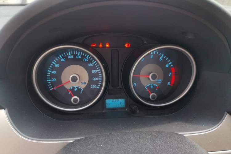 Used Buick Excelle 2013 1.5L Automatic Classic Model Instrument Cluster