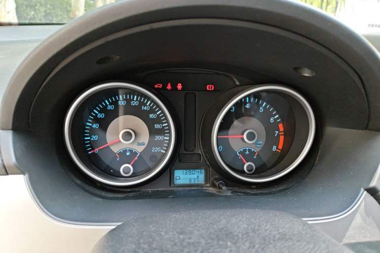 Used Buick Excelle 2013 1.5L Automatic Classic Model Instrument Cluster