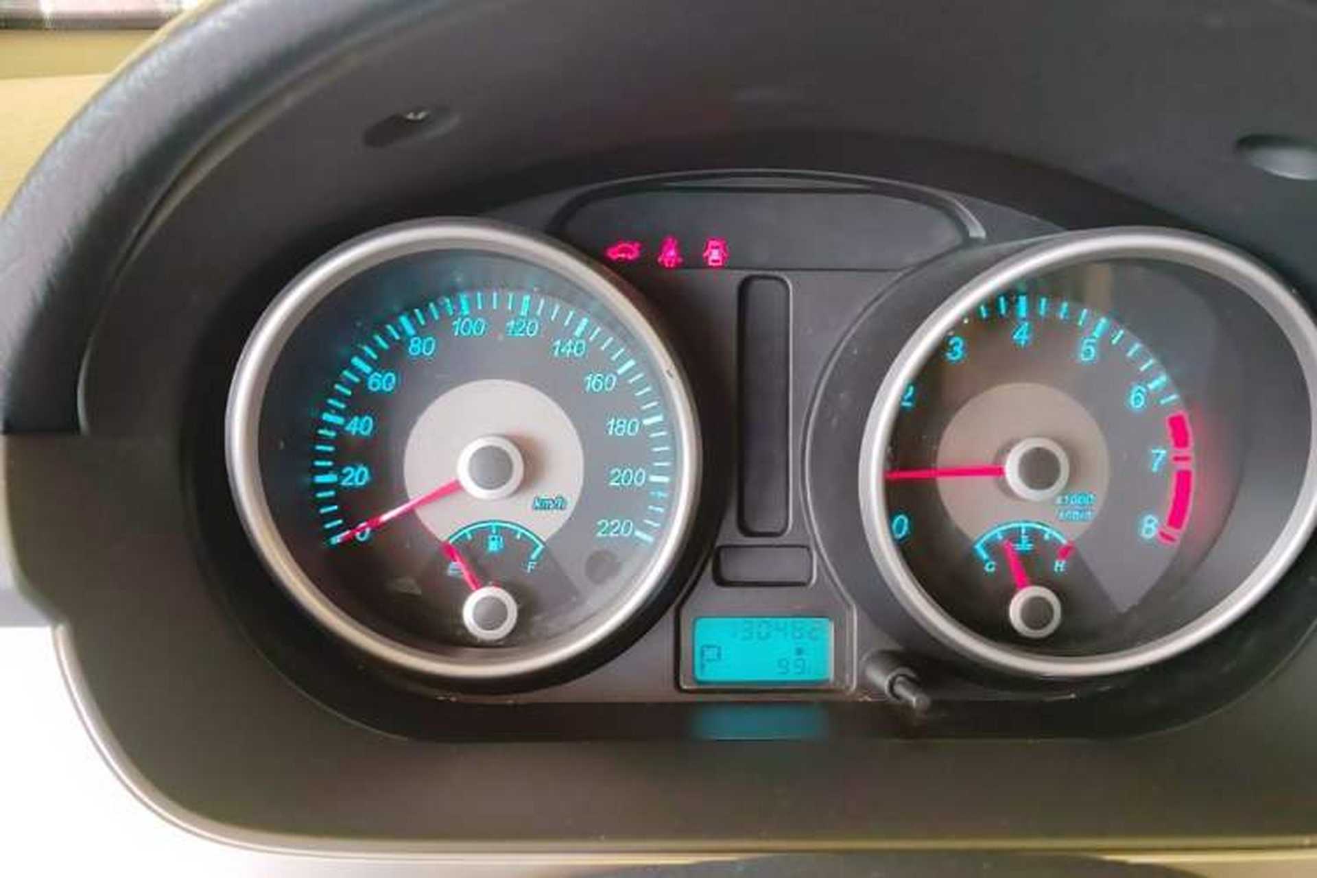 Used Buick Excelle 2013 1.5L Automatic Classic Model Instrument Cluster
