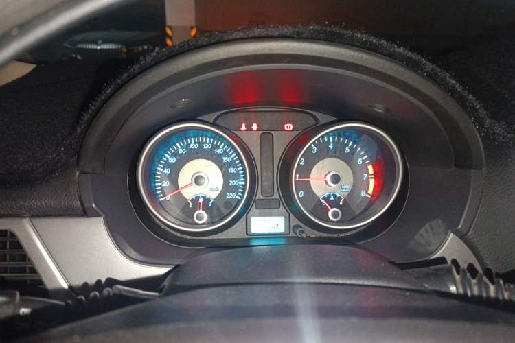 Used Buick Excelle 2013 1.5L Manual Classic Model Instrument Cluster