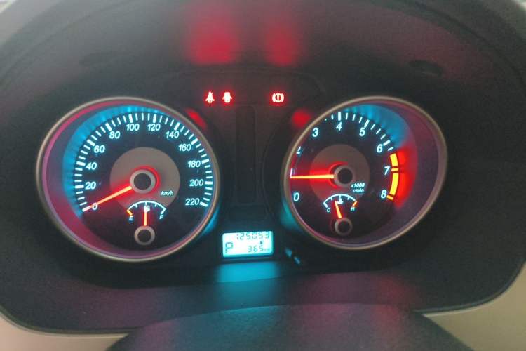 Used Buick Excelle 2013 1.5L Automatic Classic Model Instrument Cluster