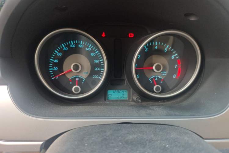 Used Buick Excelle 2013 1.5L Automatic Classic Model Instrument Cluster