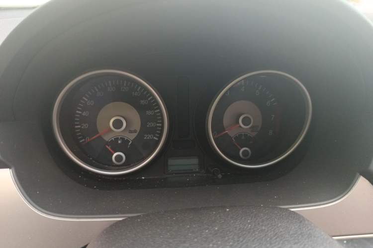 Used Buick Excelle 2013 1.5L Automatic Classic Model Instrument Cluster